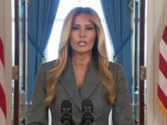 Leia na íntegra a negação furiosa de Melania Trump de ter sido vítima de Jeffrey Epstein