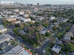 O enclave chique da ‘Old Hollywood’ cai da estrela à sarjeta: mansão de um milhão de dólares com gramado imaculado contaminado pela atividade sexual e amados animais de estimação em chamas