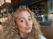 Troquei todo o meu rosto de maquiagem cara por esta marca de beleza econômica – foram resultados incríveis, economizei três dígitos e uma base para vencer a favorita de £ 40.