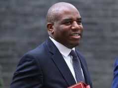 90 parlamentares trabalhistas rebeldes ‘determinados para apoiar nova tentativa de bloquear os cortes de David Lammy no julgamento do júri’