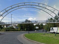 Dois adolescentes, de 16 e 17 anos, presos sob suspeita de homicídio após ‘socar um aposentado de 70 anos’