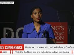 Kieran Starmer está priorizando benefícios em vez de balas e é um escândalo nacional que ele ainda não divulgou um plano de defesa, diz Kemi Badenoch