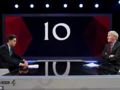 Dan Hodges: Putin pode sentir o cheiro de fraqueza… e Starmer certamente sente. Ele deixou a Grã-Bretanha enfrentando um desastre