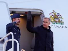 O líder canadiano Mark Carney gastou meio milhão de dólares do dinheiro dos contribuintes em refeições de avião no seu primeiro ano como primeiro-ministro.
