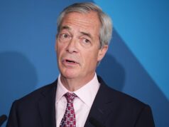 ‘Não sei onde termina esta guerra’: Nigel Farage questiona se Donald Trump tem uma ‘estratégia de saída’ do Irão – mas rejeita as alegações de que o presidente dos EUA está a sofrer ‘declínio cognitivo’