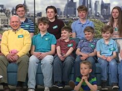 Esta manhã os devotos suspiram ‘só porque você pode, não significa que você deveria!’ O casal está se gabando de dar as boas-vindas ao seu 14º filho – e revelando o valor de seu filho enorme