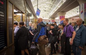 A NJ Transit cobra dos visitantes da Copa do Mundo mais de US$ 100 por uma viagem típica de US$ 13, para viajar para os próximos jogos