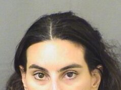 Um casal do meio-oeste entrou furtivamente em um quarto de hotel no icônico Breakers Hotel de Palm Beach e roubou sua bolsa mais cobiçada, disse a polícia.