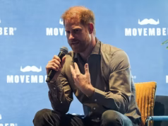 O príncipe Harry fala sobre as lutas com o nascimento do filho Archie no painel de discussão sobre saúde mental masculina durante a turnê semi-real australiana – mas Meghan não está em lugar nenhum