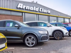 Motoristas escoceses processarão Arnold Clark por vazamento de dados da dark web