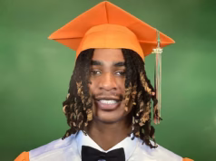 Adolescente acusado de usar o Instagram para atrair estudante para morte violenta consegue esconder arma na delegacia antes do interrogatório