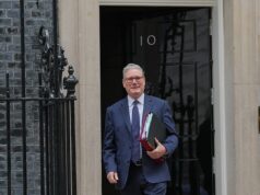 A responsabilidade fica com você, Cuidado: os próprios ministros do primeiro-ministro se voltam contra ele e os parlamentares trabalhistas alertam que ele deve ir agora, depois de revelar de forma sensacional sua ‘mentira’ de Mandelson