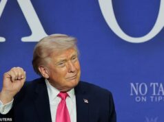 Trump comemora enquanto os preços do petróleo caem depois que o Irã declara o Estreito de Ormuz ‘totalmente aberto’: ‘Pronto para passagem completa’