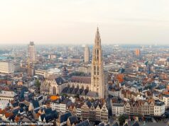 ‘Belga Dominique Pellicot’ que drogou e estuprou três parceiros, enquanto a polícia encontra 100.000 fotos de vítimas inocentes, incluindo enteada menor de idade