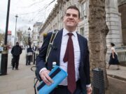 Andrew Pearce: O ‘traidor do Brexit’ que agora detém o destino de Starmer em suas próprias mãos