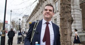 Andrew Pearce: O ‘traidor do Brexit’ que agora detém o destino de Starmer em suas próprias mãos
