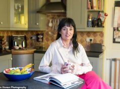 ‘Estamos criando um sistema educacional de dois níveis’… À medida que a crise do custo de vida leva os pais em dificuldades ao limite, eis por que é tão importante que o esquema de educação gratuita seja estendido para incluir laptops para todos os alunos do ensino secundário