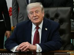 Tiros iranianos e navios-tanque no Estreito de Ormuz pararam novamente enquanto Teerã luta contra o bloqueio de Trump