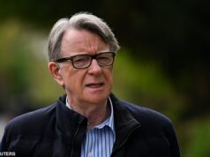 O maior cliente da empresa de lobby de Mandelson ‘alegou ligações com os militares chineses’