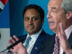 A reforma diz que deportará 400 mil requerentes de asilo se vencer as próximas eleições, criando centros de detenção “pop-up” para abrigar milhares de pessoas.