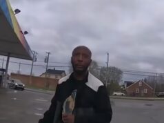 Menina de 16 anos escapa do sequestrador depois que o frentista do posto de gasolina percebe que a vítima estava falando de maneira muito perturbadora