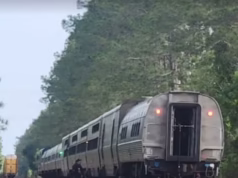 Passageiros da Amtrak ficaram presos a bordo depois que um incêndio perto dos trilhos prendeu o trem de Miami a Nova York por dezenove horas.