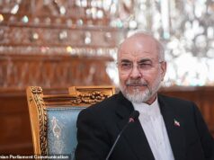 O Irã promete ‘nova carta no campo de batalha’ depois que Trump quebrar o cessar-fogo e atacar navios iranianos enquanto Vance se dirige ao Paquistão para negociações