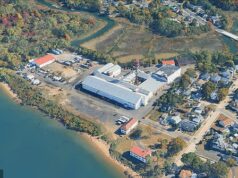 A pequena cidade está tomada pelo medo à medida que os casos de câncer continuam a aumentar – incluindo 28 em apenas uma rua
