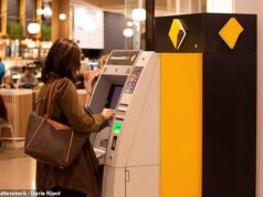 Por que os australianos estão sendo incentivados a sacar dinheiro em caixas eletrônicos na próxima semana