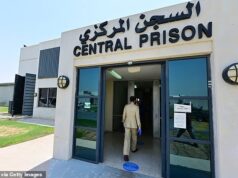 Daniel Kinahan detido na prisão de ‘Dubai Alcatraz’, onde violência extrema e estupro são ‘ocorrências diárias’ Prisioneiros são ‘torturados com choques elétricos’