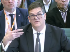 Revelado: Demitiu a bomba da verdade de Sir Oli que aliena o PM