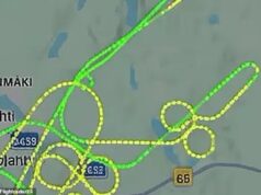 Cadetes da Força Aérea são instruídos a parar de voar em padrões de voo de gênero