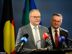 Anthony Albanese não descarta um sistema de combustível mais rígido para os australianos – ao revelar quanto combustível nos resta