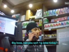 Momento proprietário de minimercado exposto por vender cocaína, cannabis e medicamentos prescritos em sua loja de rua