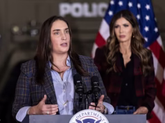 Segredos sexuais lésbicos do líder do ICE, por Christy Noem: Ex-amante afirma ter ciúmes dos homens, gritar através das paredes do hotel … e exigir macacões apertados e horríveis