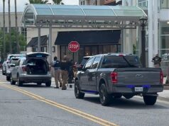 Pelo menos seis pessoas foram feridas por um atirador ativo na praça de alimentação de um shopping da Louisiana