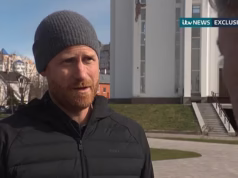 O Príncipe Harry diz que ‘sempre fará parte da família real’ e afirma que está ‘trabalhando’ na Ucrânia, seis anos após a infame divisão do Megxit