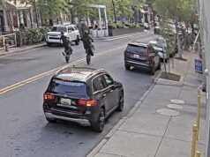 Nos arredores dos luxuosos subúrbios de DC, adolescentes em motos sujas tomam conta das ruas arborizadas e realizam acrobacias perigosas.