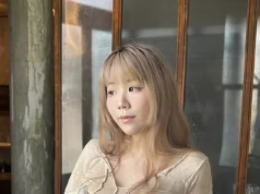 O homem de 18 anos foi extraditado de Dubai e acusado de assassinar a mulher tailandesa, que foi esfaqueada até a morte em sua mansão de £ 4 milhões no Hyde Park, há dois anos.