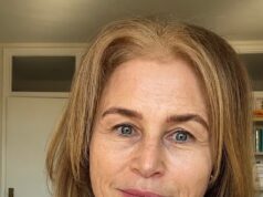 Meus olhos caídos e encapuzados me fizeram parecer triste e cansado. Mas esse tratamento delicado que leva menos de uma hora rejuvenesceu completamente meu rosto – agora as pessoas não conseguem acreditar na minha idade.