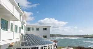 As reservas para estadias britânicas aumentam neste verão