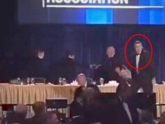 Um homem aclamado como herói por pular na frente de Trump enquanto tiros eram disparados do lado de fora do jantar dos correspondentes na Casa Branca