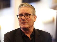 Marque uma data para ir, Starmer! Os rebeldes trabalhistas instarão o primeiro-ministro a renunciar antes das eleições locais em maio