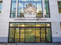 Requerente de asilo sudanês fugitivo, de 20 anos, autorizado a permanecer temporariamente no Reino Unido por motivos de direitos humanos, apesar de esfaquear um homem de 15 anos no campo de migrantes da França – após o veredicto do ‘diário lotado’ do juiz ter sido adiado