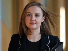 Graham Grant: Qual pessoa é ilegal? O novo mantra de Mairie McAllan é uma bobagem especial… e ignora os problemas que muitos escoceses enfrentam