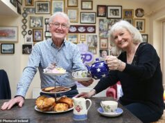 Brian Murray, 76, de Brookside, mudou-se para ‘cuidados em tempo integral’ após o diagnóstico de Alzheimer, enquanto a esposa se abre para uma decisão difícil