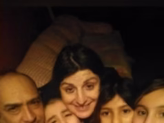 Pai heróico se afoga tentando salvar seu filho autista em um lago depois de arrastá-lo para baixo da água.