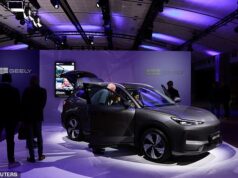 As cidades fronteiriças do Texas estão se enchendo de carros chineses elegantes cuja compra é ilegal nos Estados Unidos