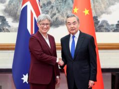 O grande acordo de Penny Wong com a China para manter os voos australianos no ar em meio à crise de combustível