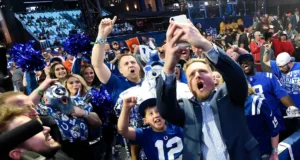 O ex-Colts All-Pro e personalidade popular da mídia anunciará as escolhas do draft do ‘Dia 2’